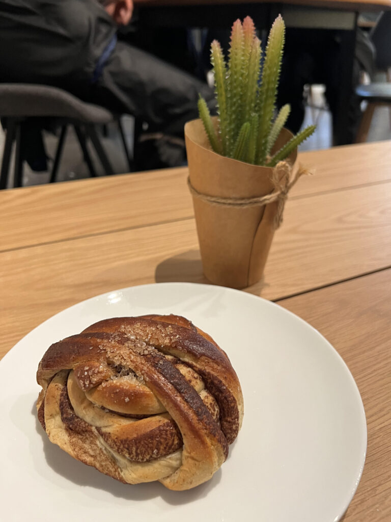 norwegian cinnamon roll