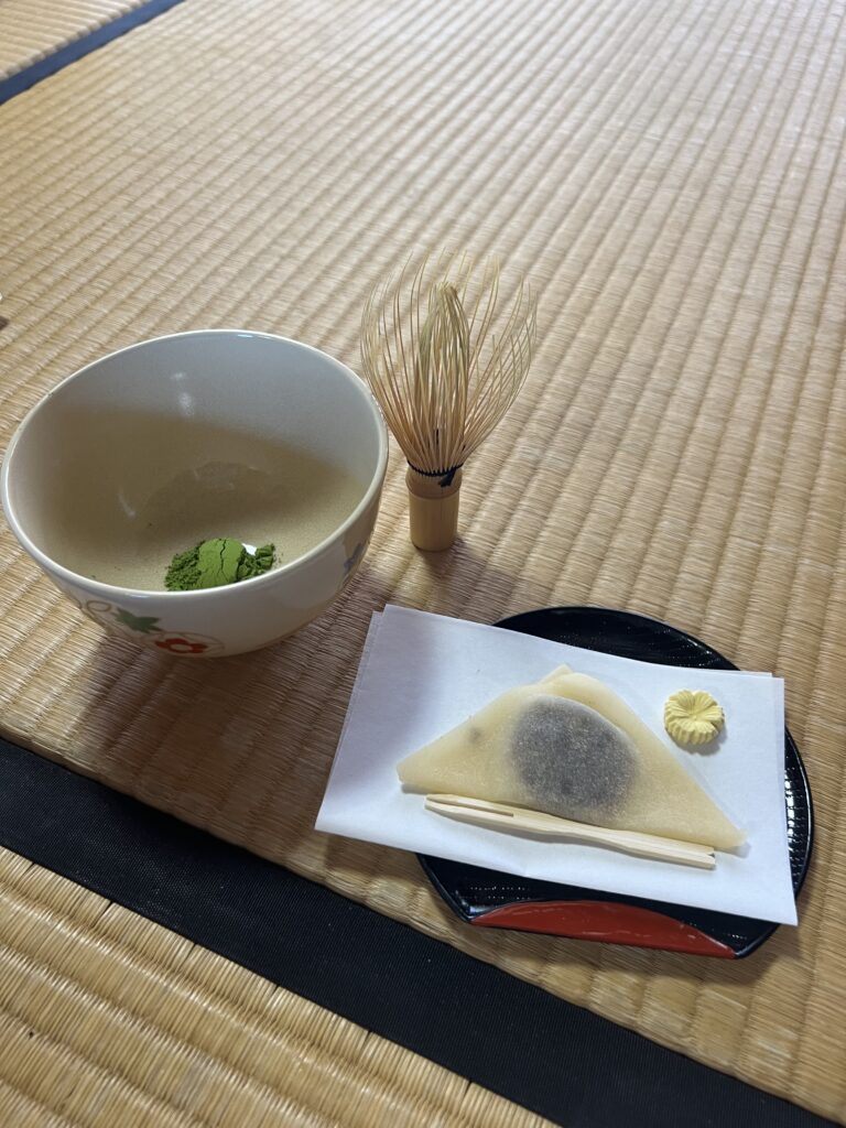 Tea ceremony, things to do in kyoto, matcha tea